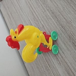 1950s Rosen Rosbro Plastic Rooster Pull Toy on Wheels